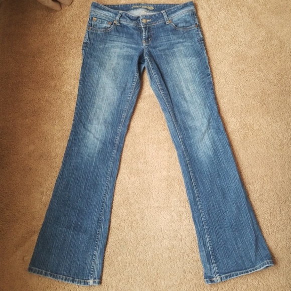 American Eagle Outfitters Denim - American eagle womans straight Leg 8 long